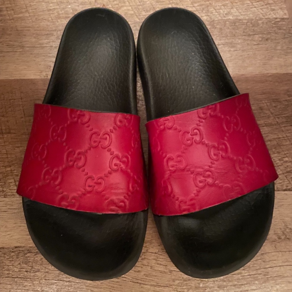 Worn, Great Condition Gucci Slides - image 2